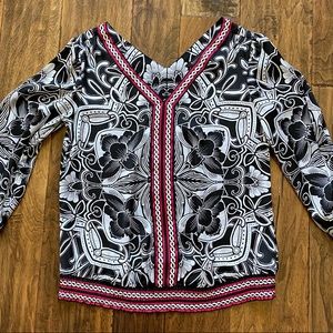 White House Black Market Top